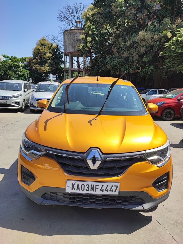 View Renault Triber Image 2 Used Renault Triber Image 2