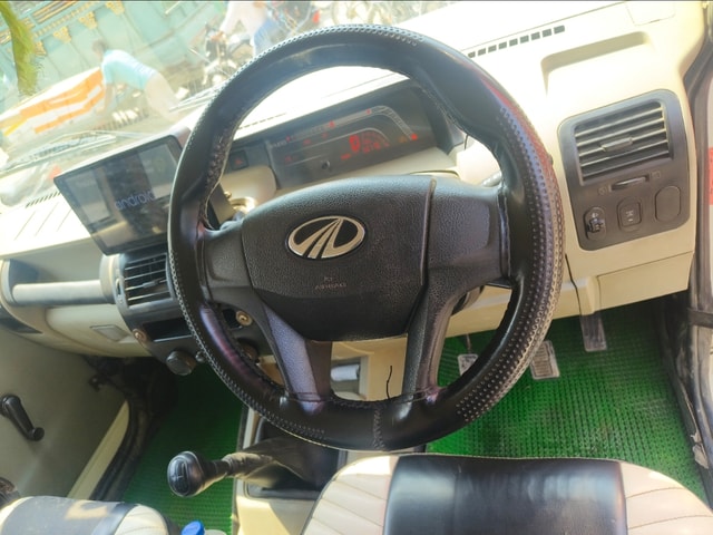 View Mahindra Bolero Image 15 Used Mahindra Bolero Image 15