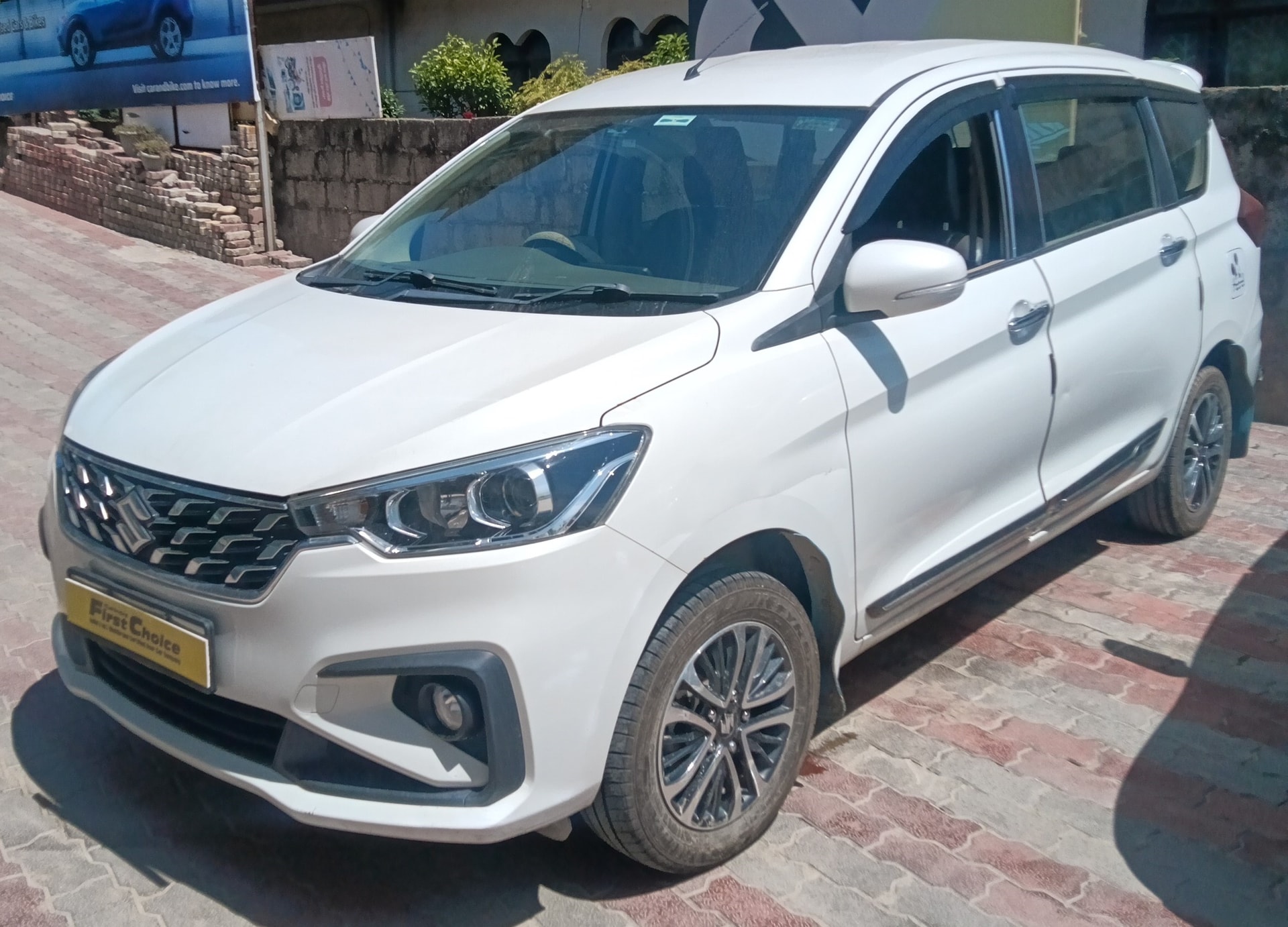 Used 2022 Maruti Suzuki Ertiga Used 2022 Maruti Suzuki Ertiga