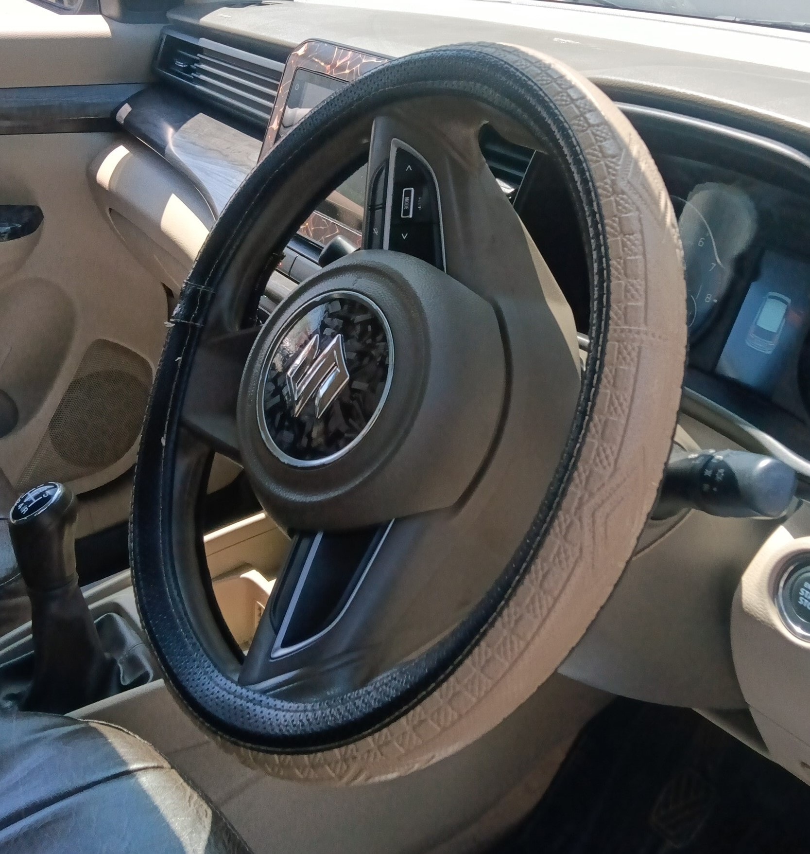 Used 2022 Maruti Suzuki Ertiga Used 2022 Maruti Suzuki Ertiga
