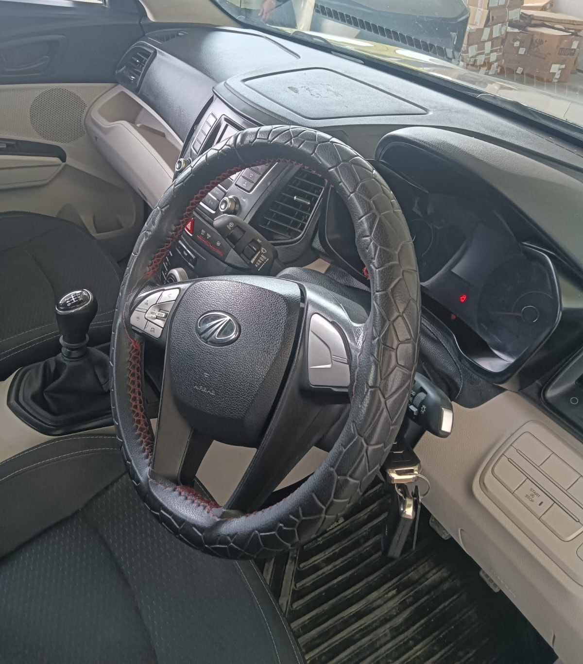 Used 2021 Mahindra XUV300 Used 2021 Mahindra XUV300
