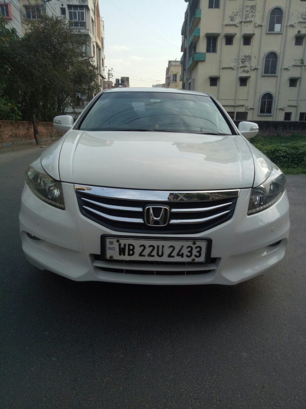 Accord image 1 Accord image 1