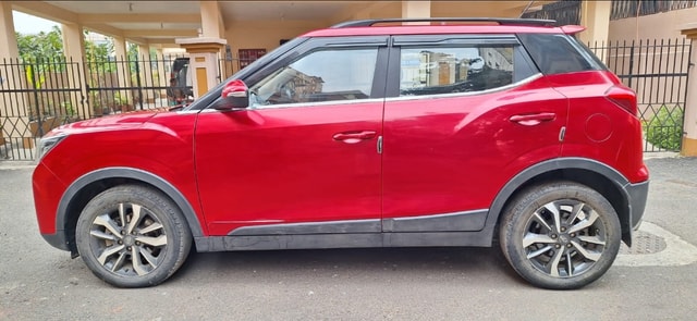 View Mahindra XUV300 Image 4 Used Mahindra XUV300 Image 4