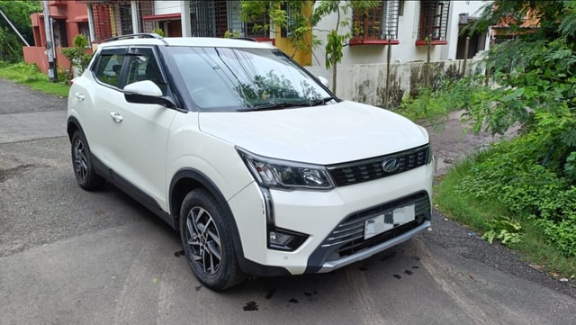 View Mahindra XUV300 Image 4 Used Mahindra XUV300 Image 4