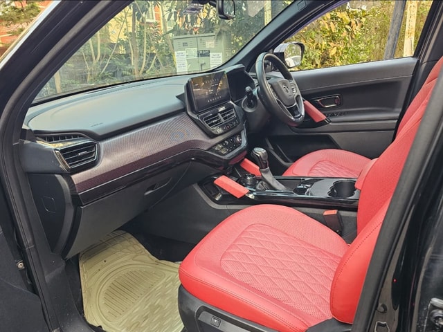 View Tata Harrier Image 8 Used Tata Harrier Image 8