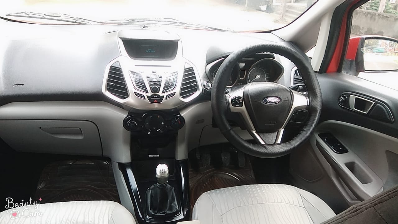 EcoSport image 4 EcoSport image 4