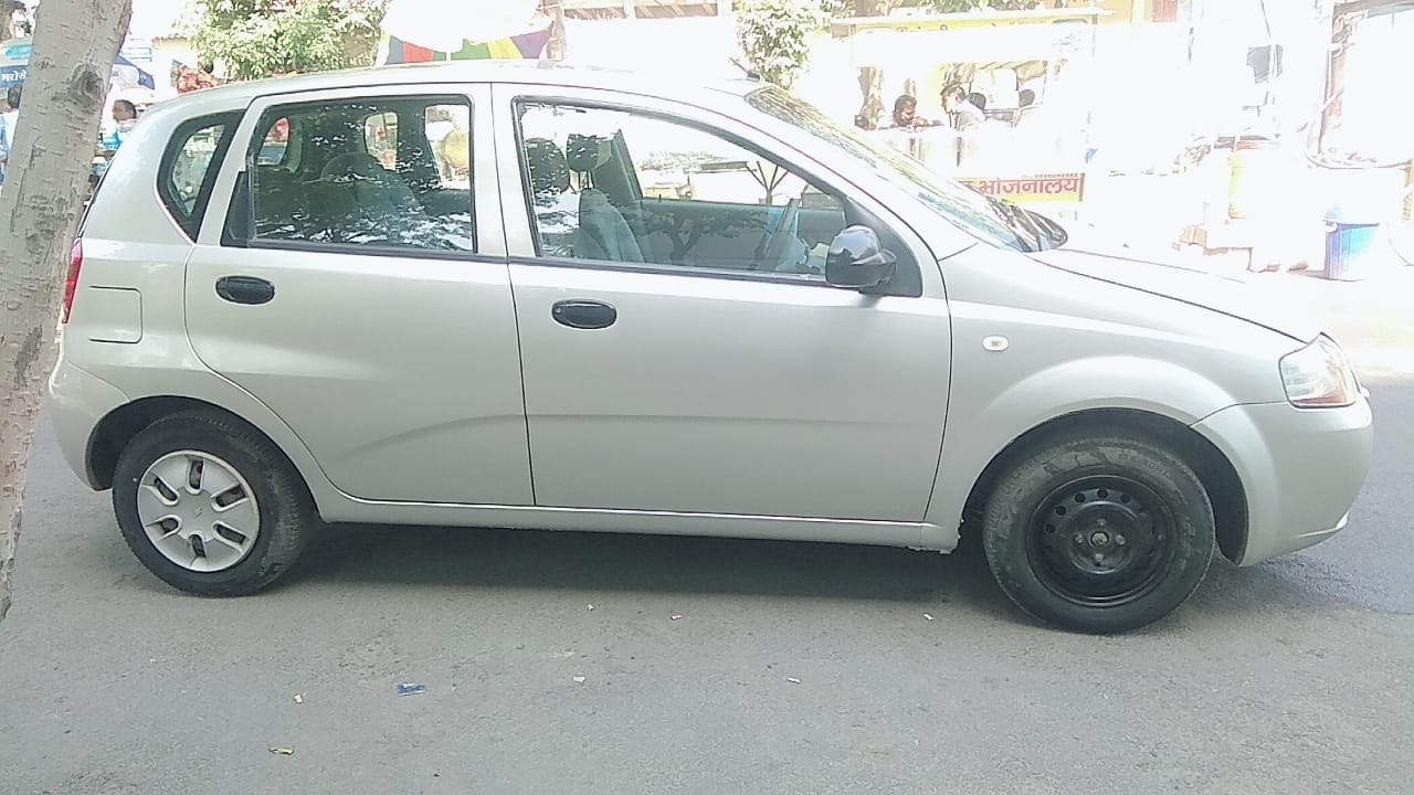 Aveo UVA image 14 Aveo UVA image 14