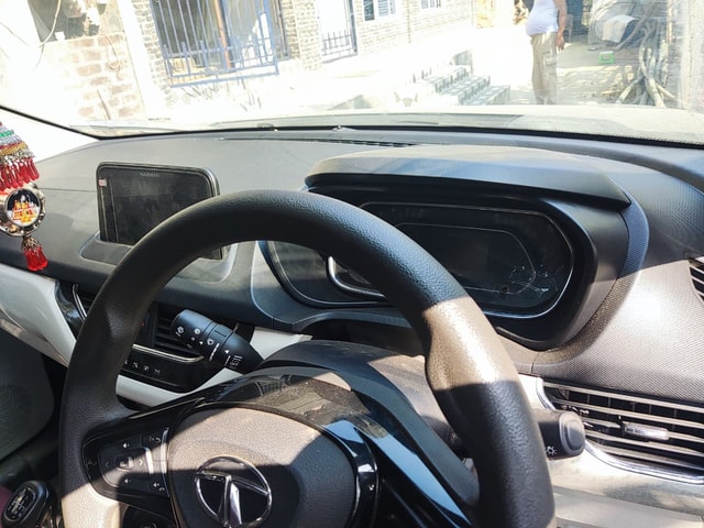 View Tata Nexon Image 15 Used Tata Nexon Image 15