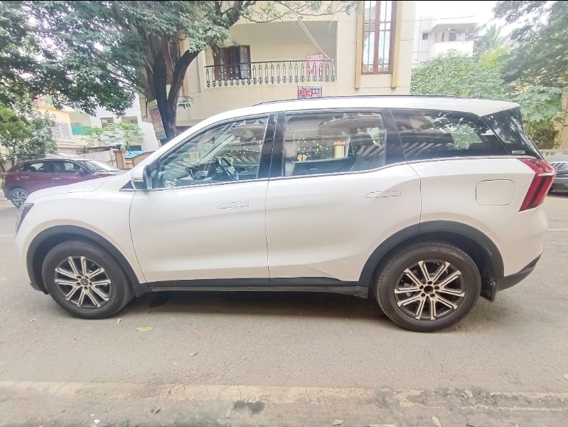 Used 2023 Mahindra XUV700 Used 2023 Mahindra XUV700