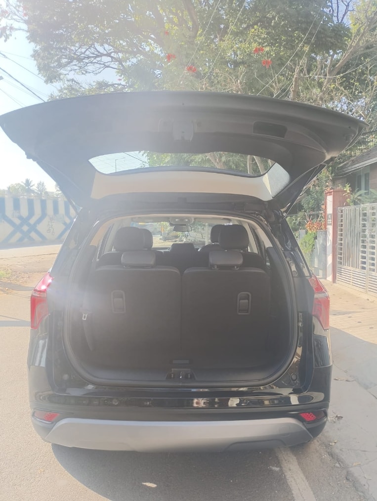 Used 2025 Mahindra XUV700 Used 2025 Mahindra XUV700