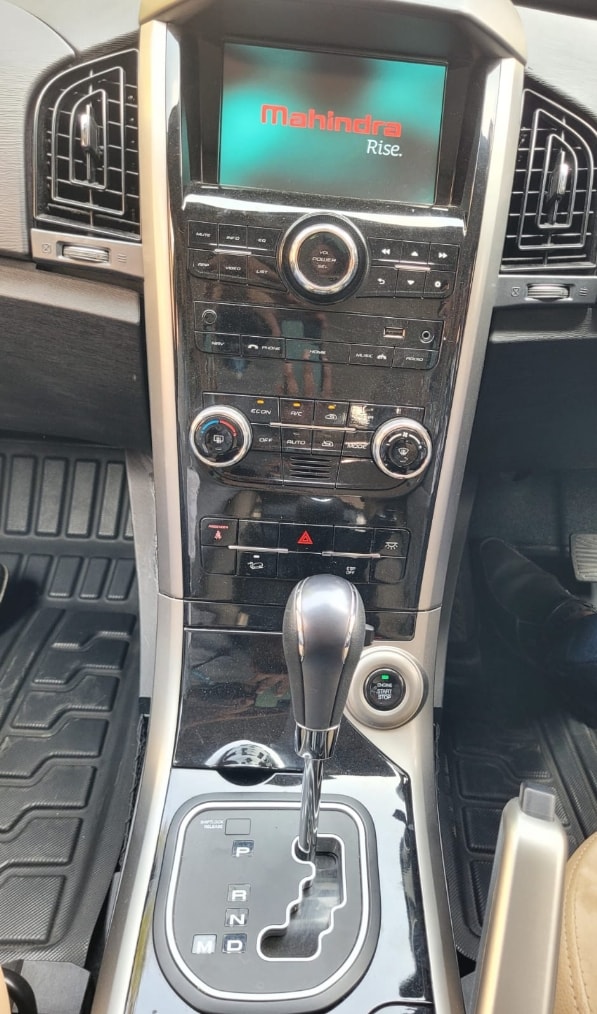 Used 2019 Mahindra XUV500 Used 2019 Mahindra XUV500