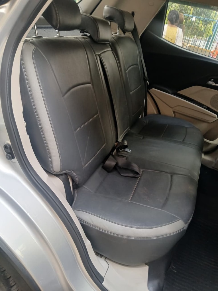 Used 2020 Mahindra XUV300 Used 2020 Mahindra XUV300