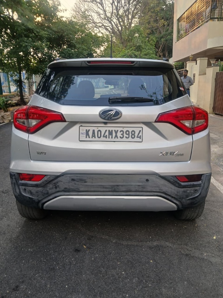 Used 2020 Mahindra XUV300 Used 2020 Mahindra XUV300