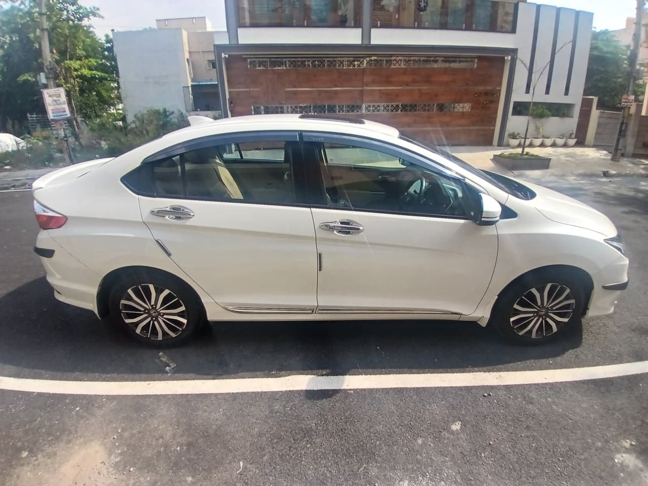 Used 2017 Honda City ZX Used 2017 Honda City ZX
