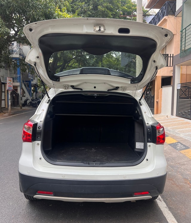 View Maruti Suzuki S-Cross Image 10 Used Maruti Suzuki S-Cross Image 10