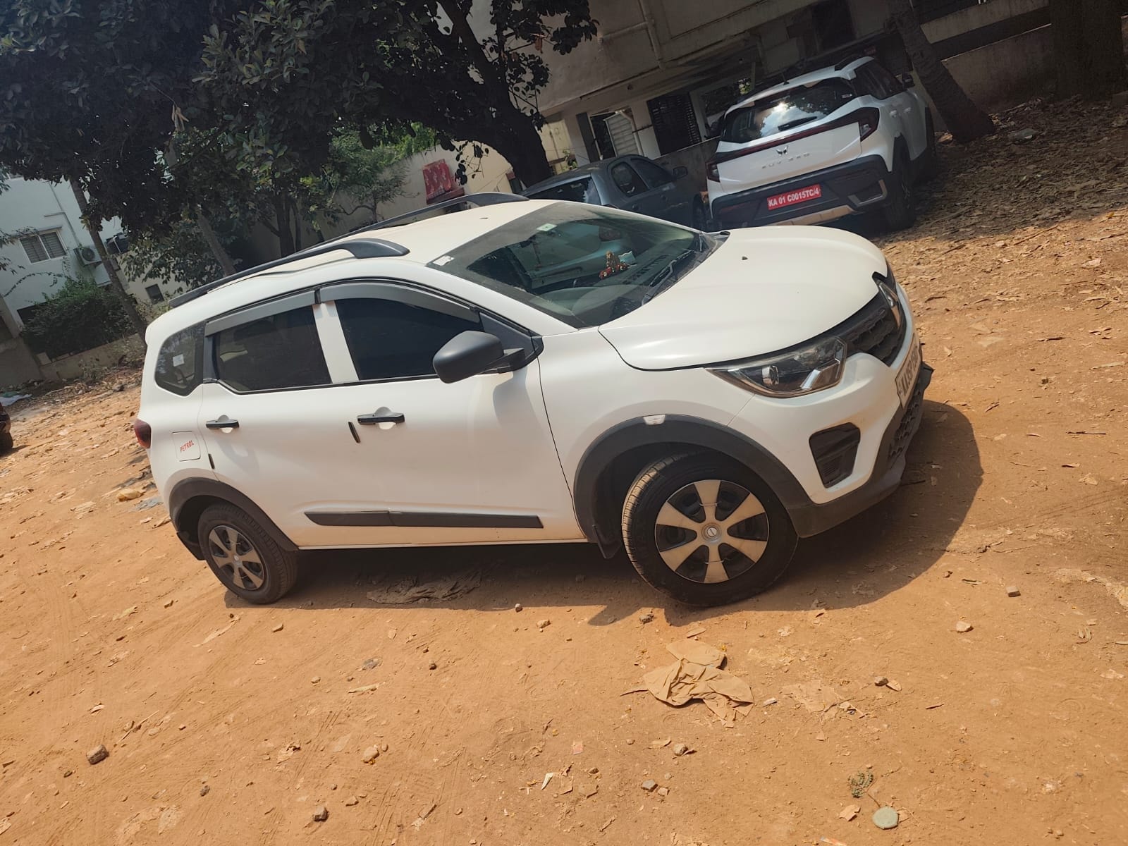 Used 2019 Renault Triber Used 2019 Renault Triber