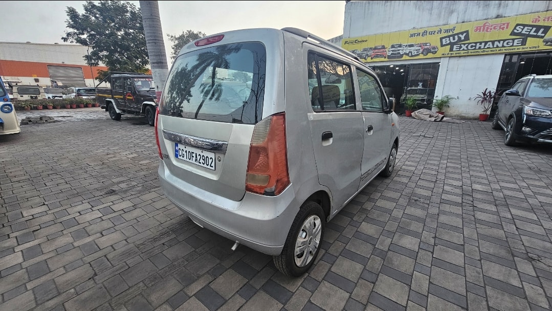 View 2011 Maruti Suzuki Wagon R LXI 1.0 BS IV Image 8 Used 2011 Maruti Suzuki Wagon R LXI 1.0 BS IV Image 8