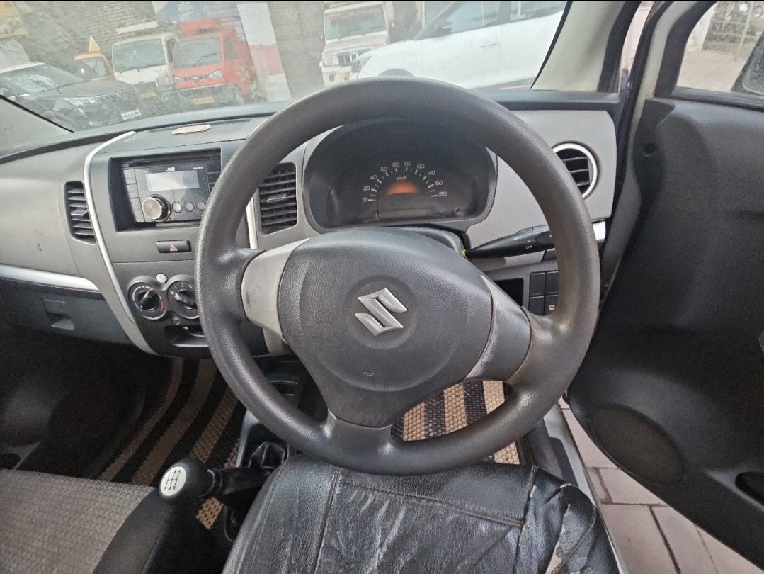 View 2011 Maruti Suzuki Wagon R LXI 1.0 BS IV Image 14 Used 2011 Maruti Suzuki Wagon R LXI 1.0 BS IV Image 14