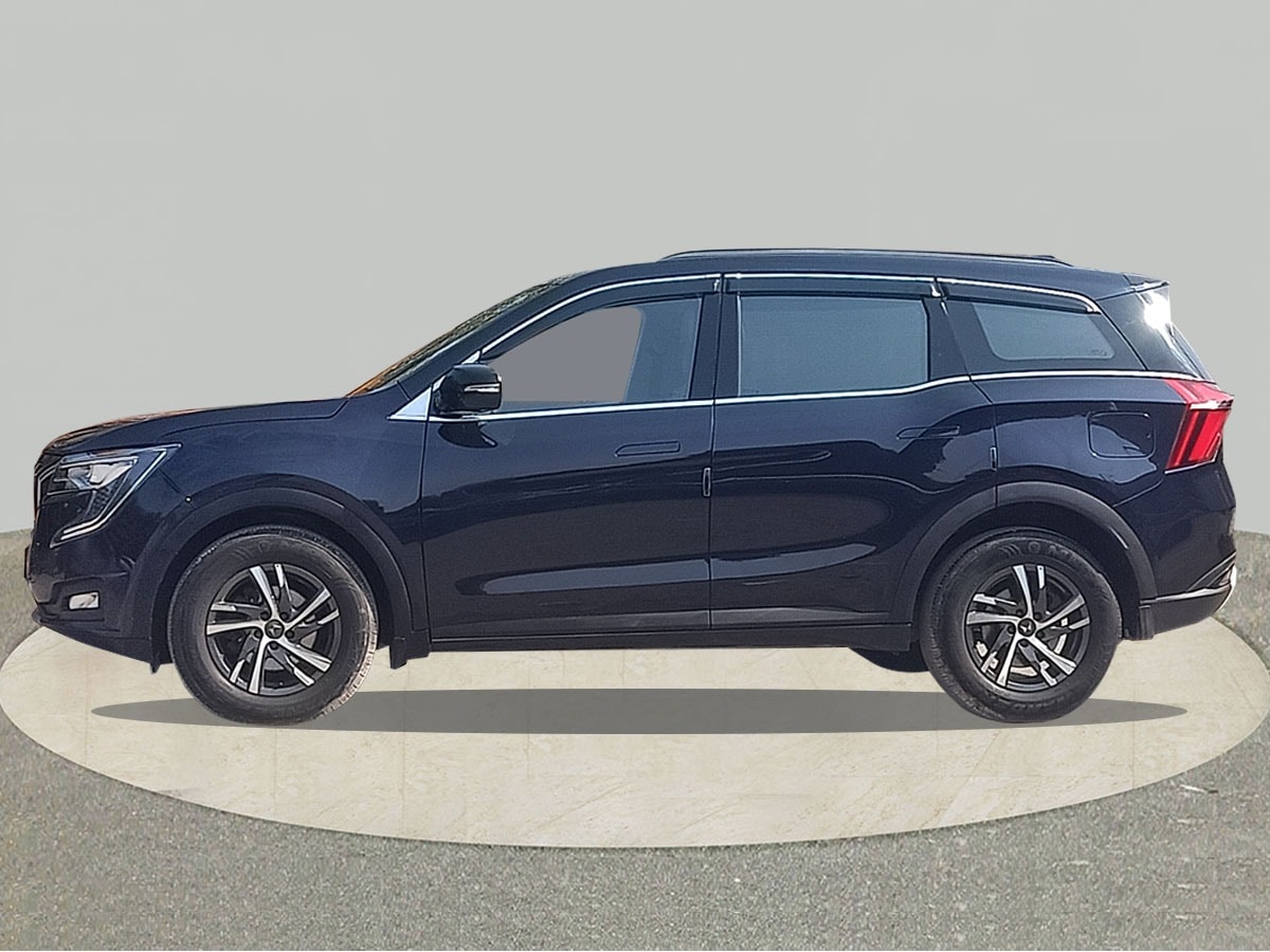 Used 2022 Mahindra XUV700 Used 2022 Mahindra XUV700