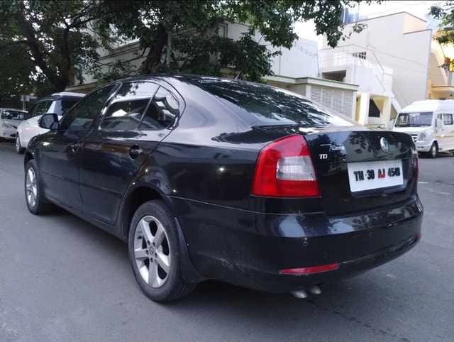 View Skoda Laura Image 8 Used Skoda Laura Image 8