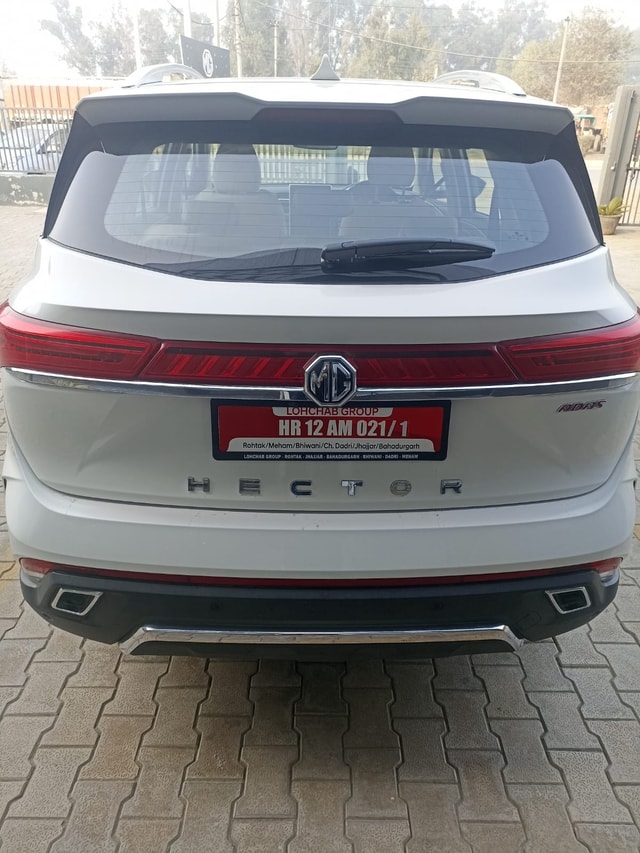 View MG Hector Image 3 Used MG Hector Image 3