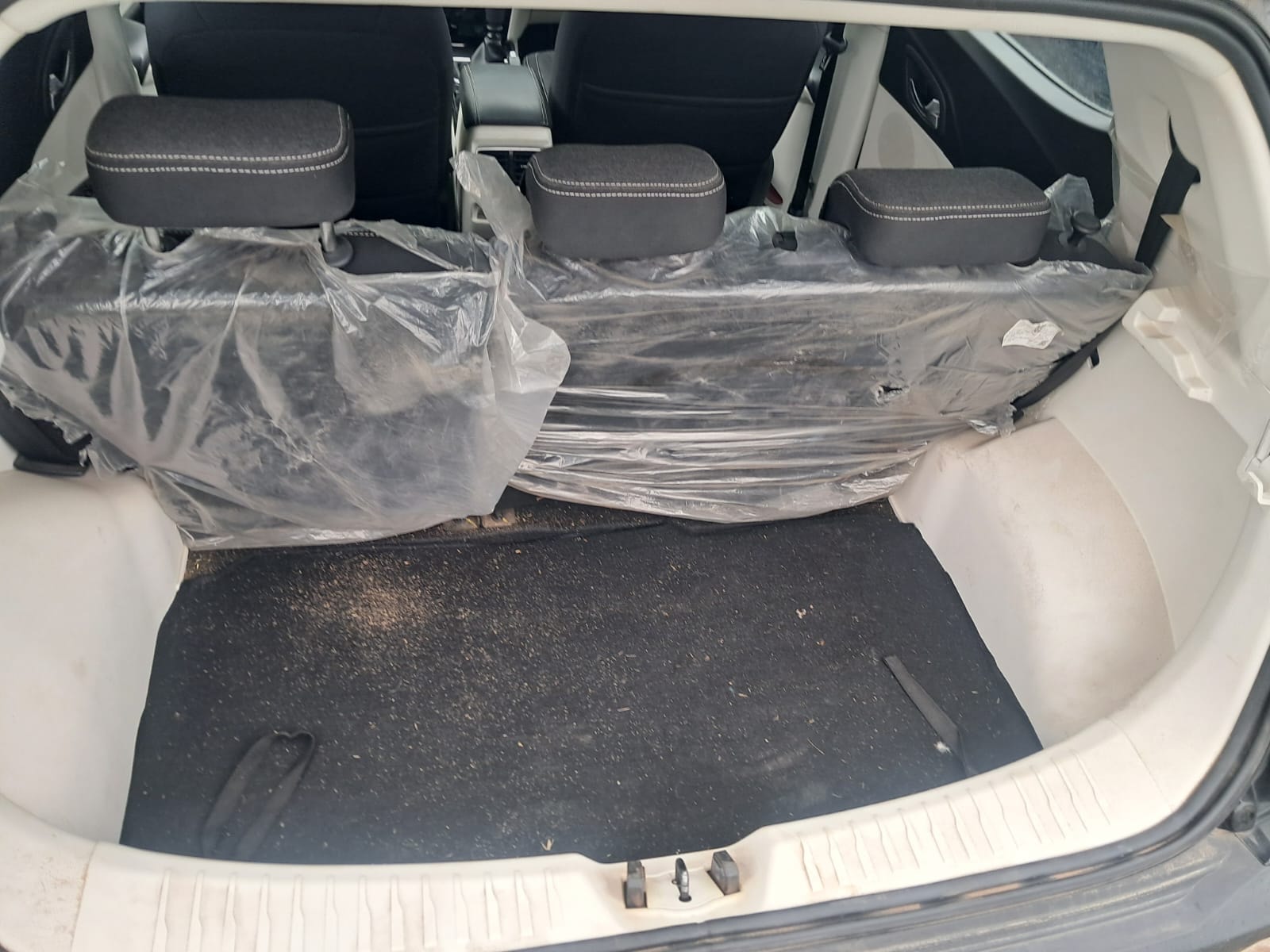 Used 2024 Mahindra XUV 3XO Used 2024 Mahindra XUV 3XO