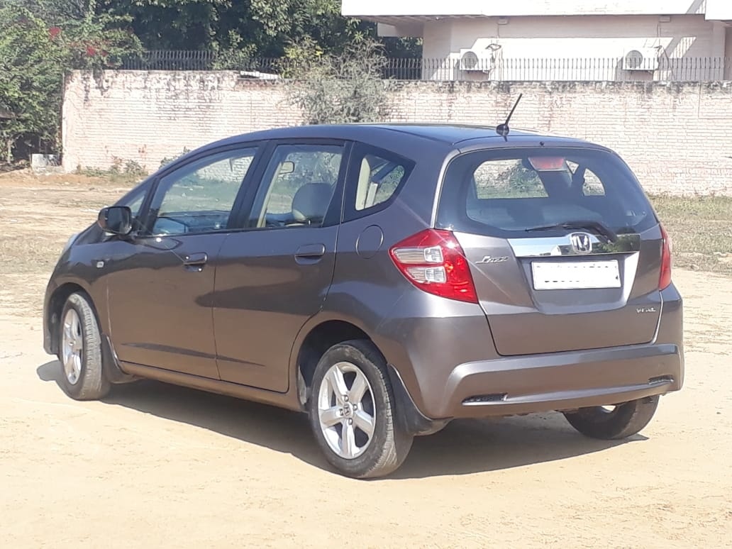 Jazz image 10 Jazz image 10