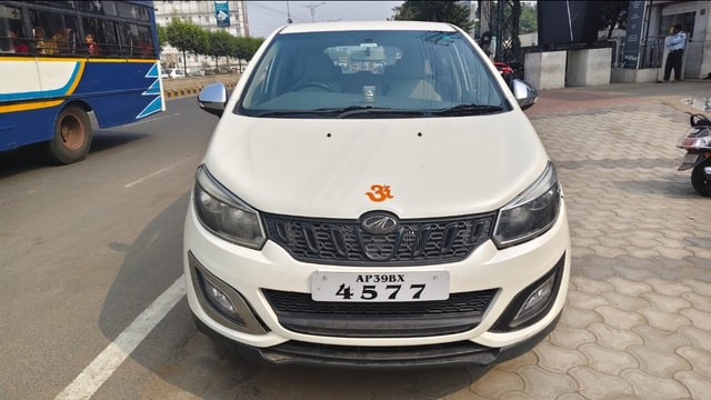 View Mahindra Marazzo Image 2 Used Mahindra Marazzo Image 2
