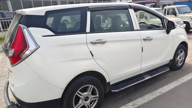 View Mahindra Marazzo Image 5 Used Mahindra Marazzo Image 5