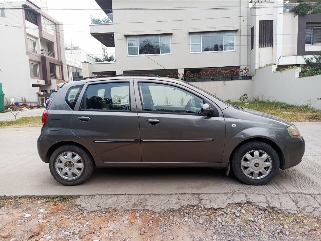 Aveo UVA image 8 Aveo UVA image 8