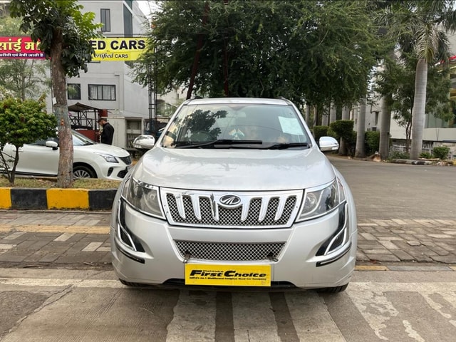 View Mahindra XUV500 Image 2 Used Mahindra XUV500 Image 2