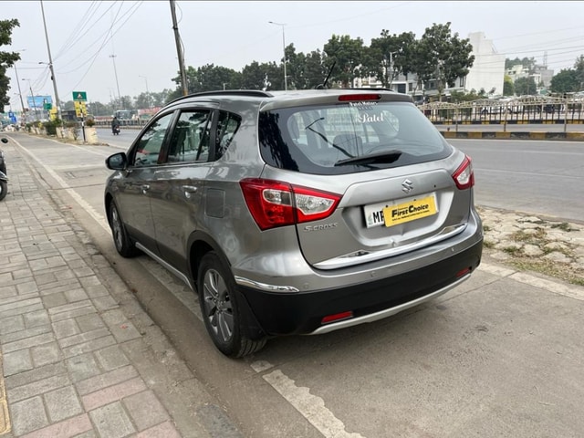 View Maruti Suzuki S-Cross Image 3 Used Maruti Suzuki S-Cross Image 3