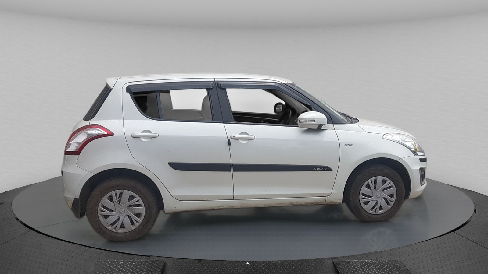 Swift image 6 Swift image 6