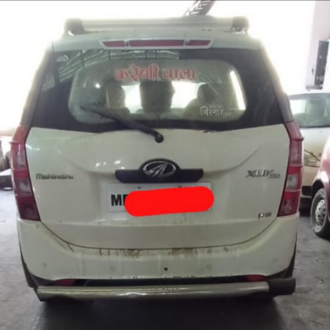 Used 2015 Mahindra XUV500 Used 2015 Mahindra XUV500