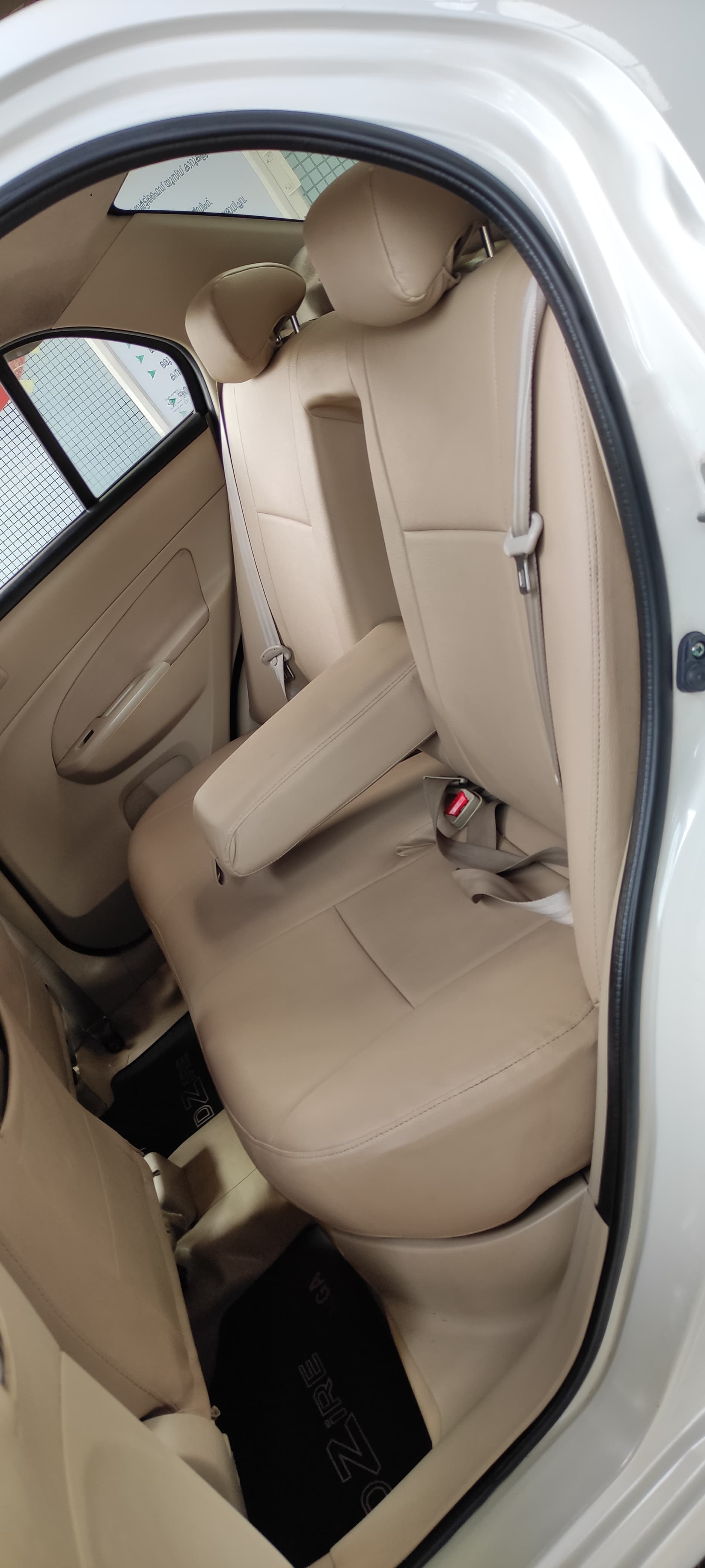 Swift DZire image 17 Swift DZire image 17