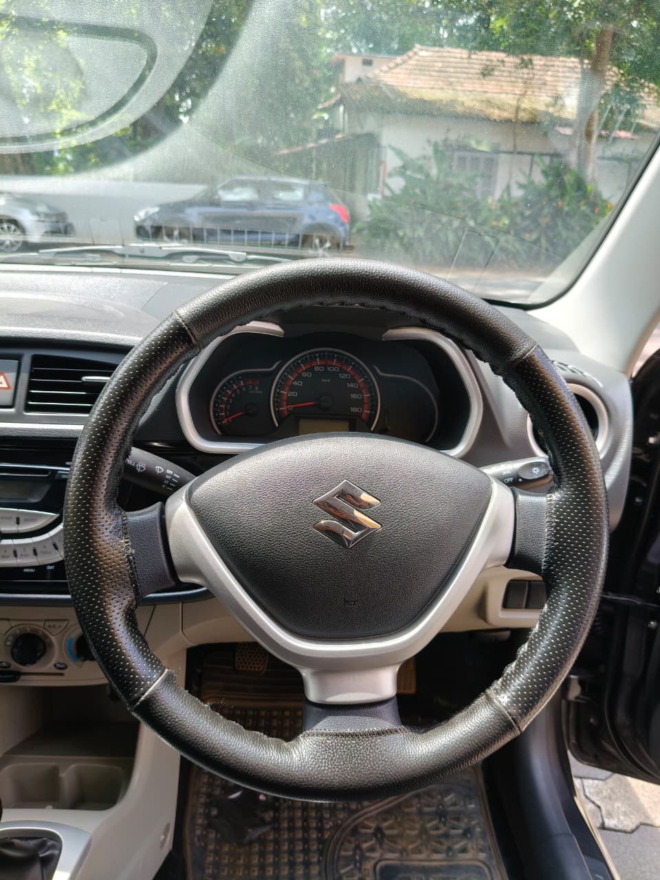 Alto K10 image 15 Alto K10 image 15