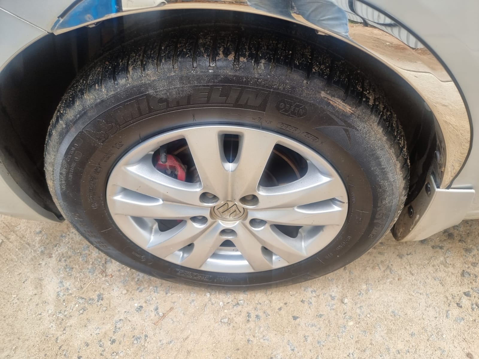 Ertiga image 10 Ertiga image 10