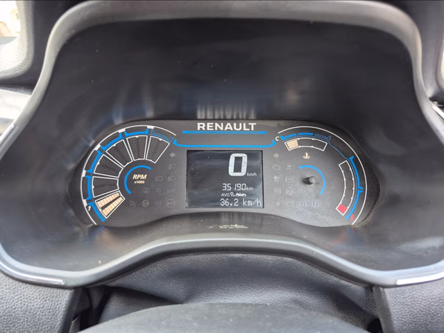 View Renault Triber Image 13 Used Renault Triber Image 13