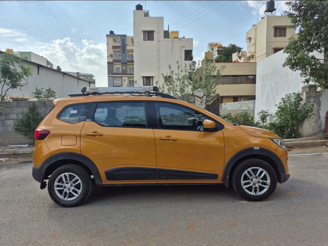Used 2020 Renault Triber Used 2020 Renault Triber