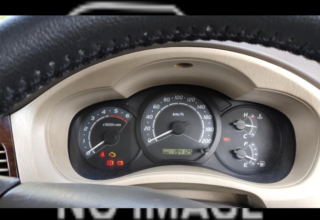 Innova image 10 Innova image 10