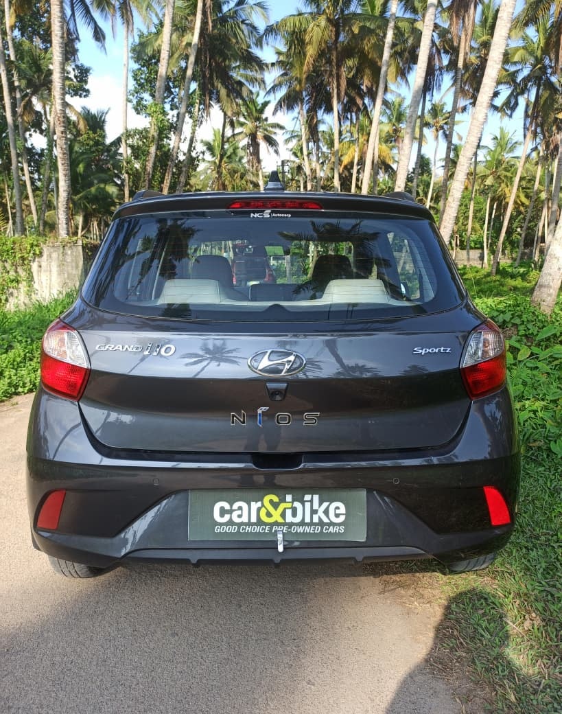 Used 2022 Hyundai Grand i10 Nios Used 2022 Hyundai Grand i10 Nios