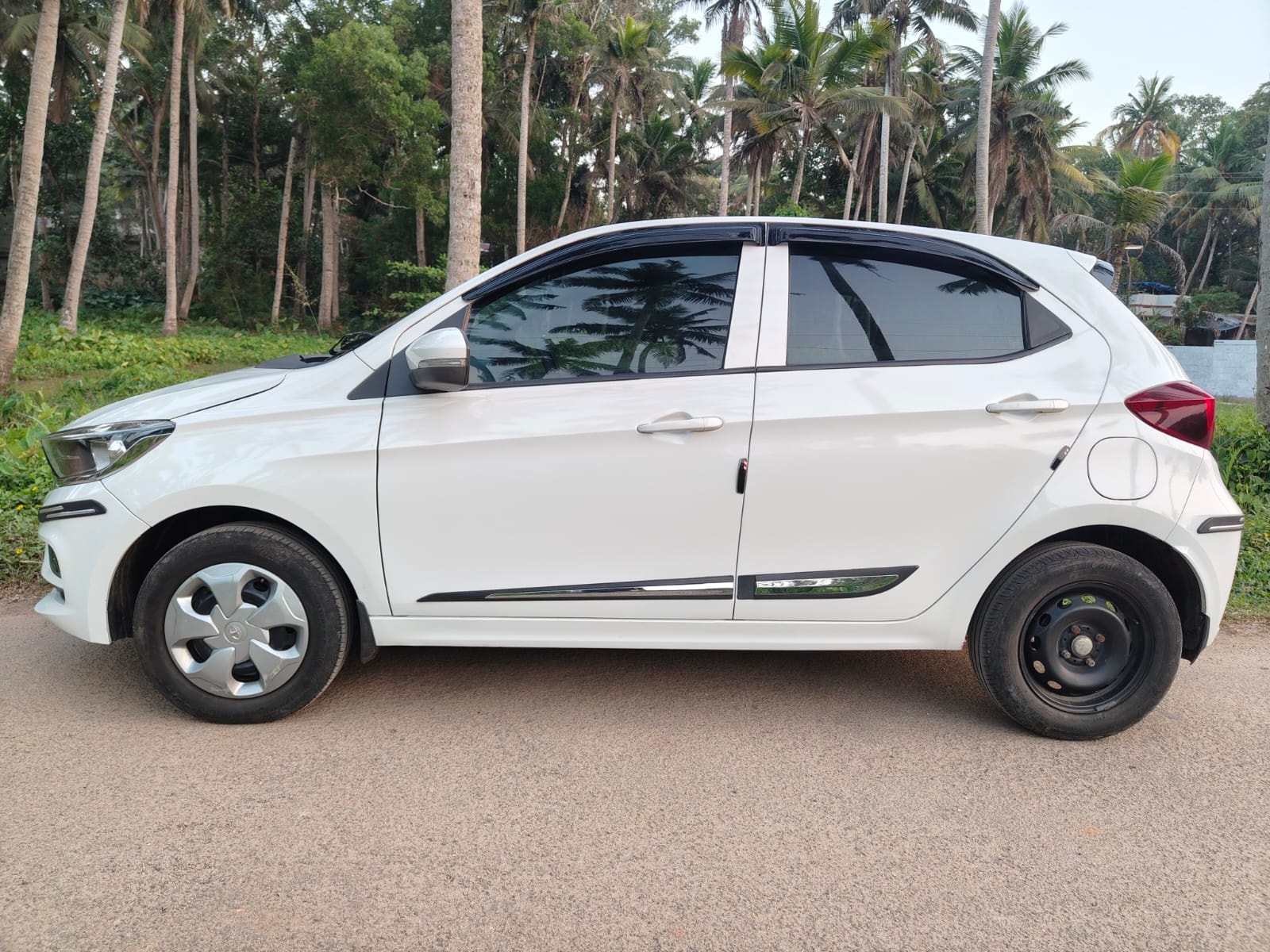 Used 2021 Tata Tiago Used 2021 Tata Tiago
