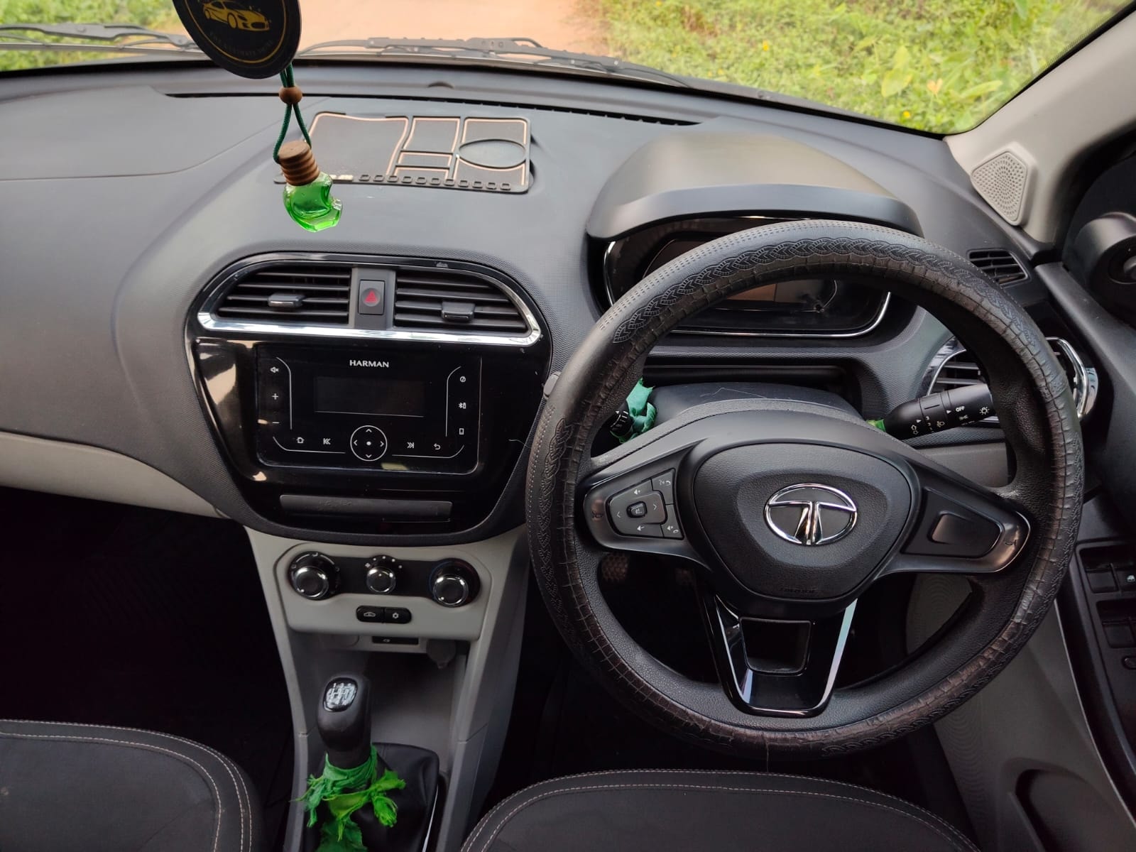 Used 2021 Tata Tiago Used 2021 Tata Tiago