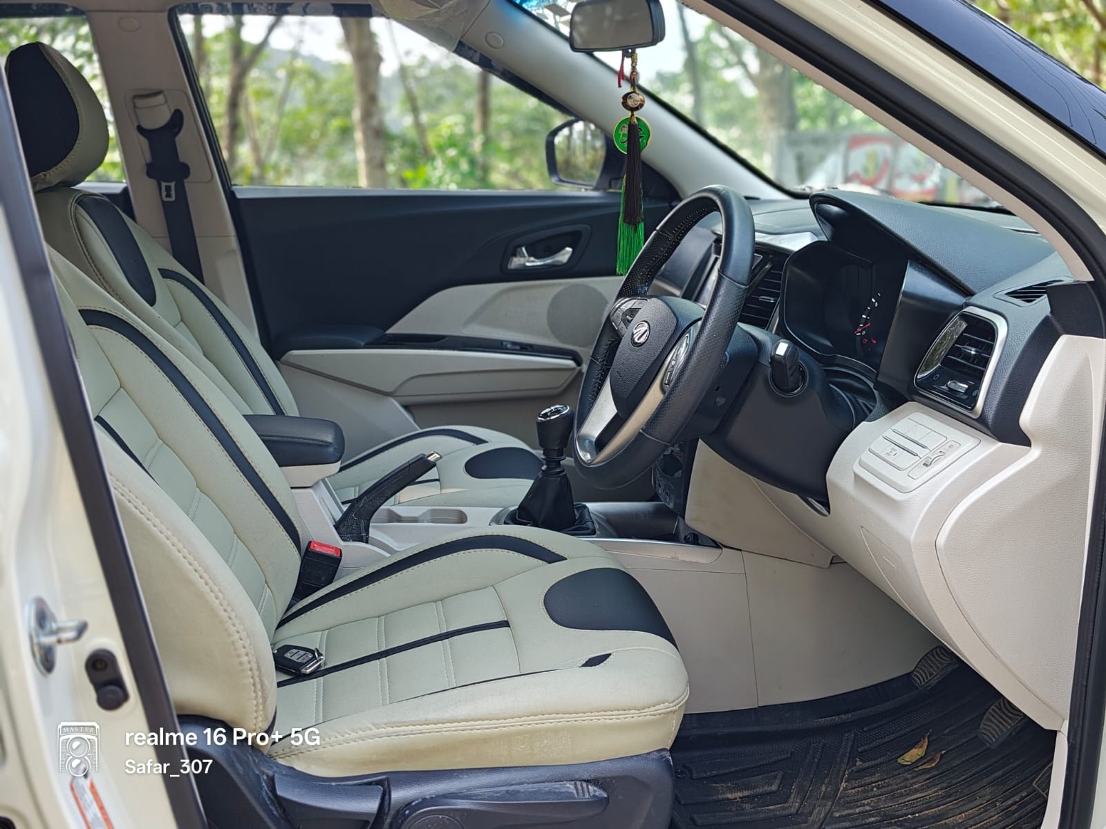 Used 2021 Mahindra XUV300 Used 2021 Mahindra XUV300