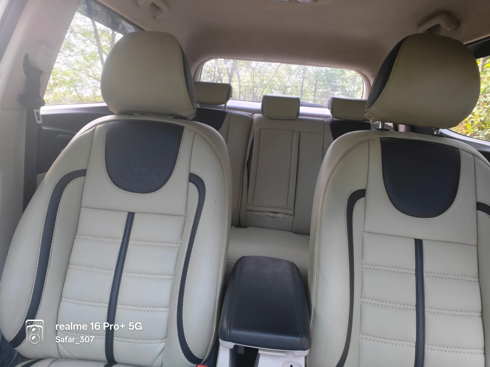 Used 2021 Mahindra XUV300 Used 2021 Mahindra XUV300