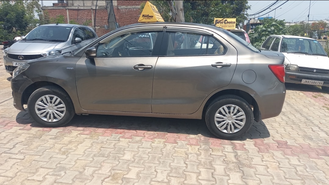 Swift DZire image 7 Swift DZire image 7