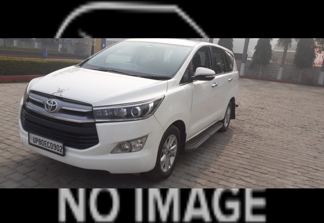 Innova Crysta image 1 Innova Crysta image 1