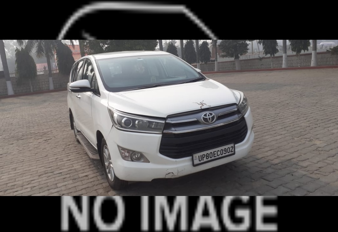 Innova Crysta image 5 Innova Crysta image 5