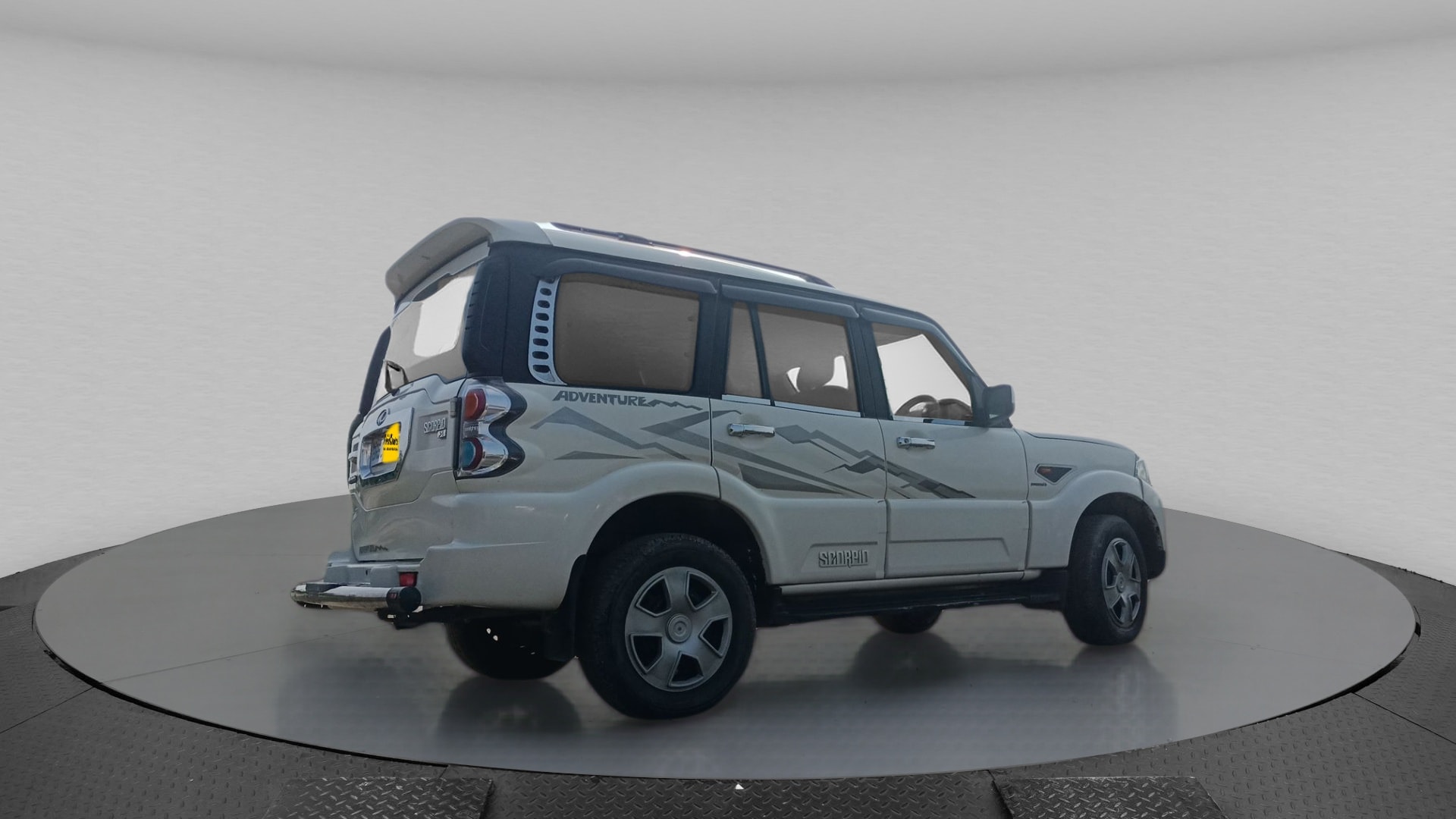 Scorpio image 7 Scorpio image 7