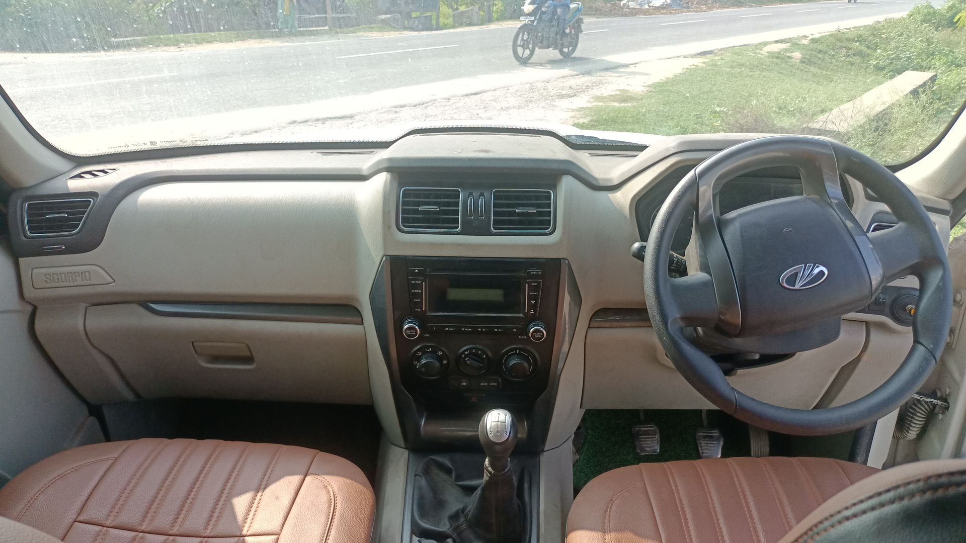 Scorpio image 14 Scorpio image 14